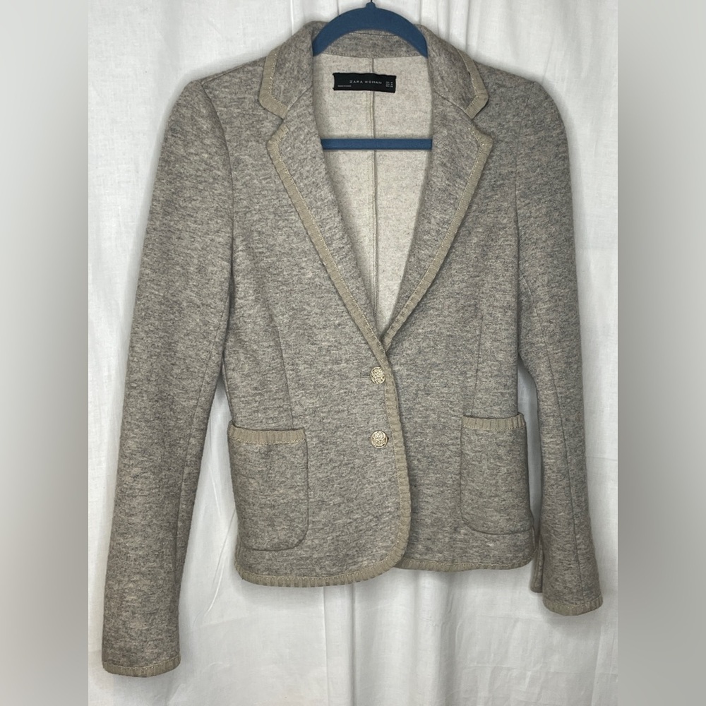 Zara Gray sweater/jacket medium